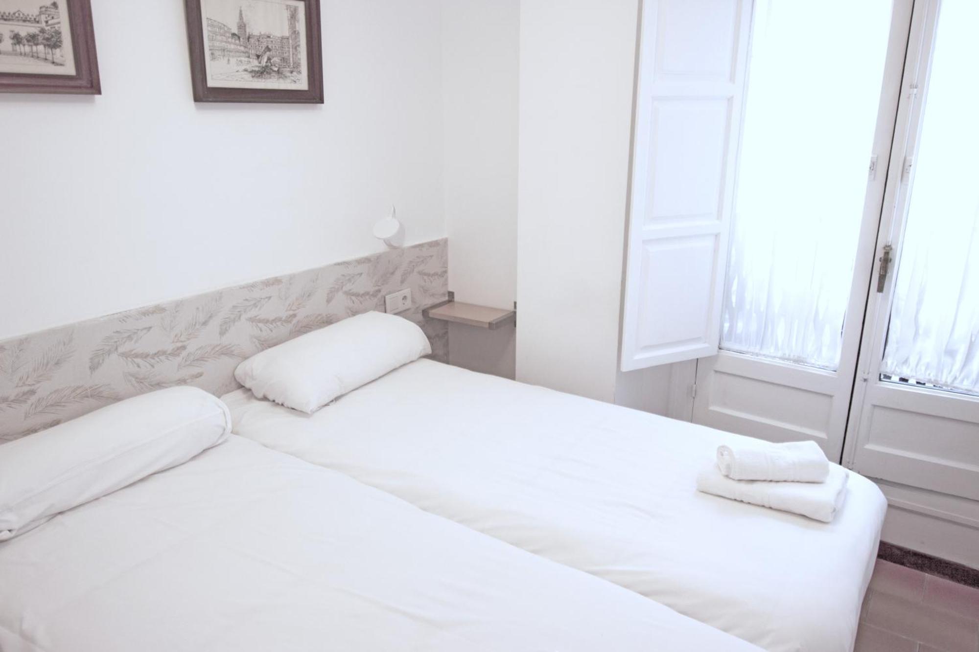 Rentalsevilla General Castanos Exteriör bild